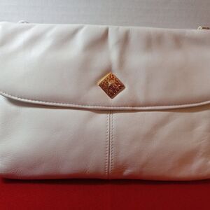 Amanda Smith White Clutch bag Cottagecore Granny Chic Grandmacore